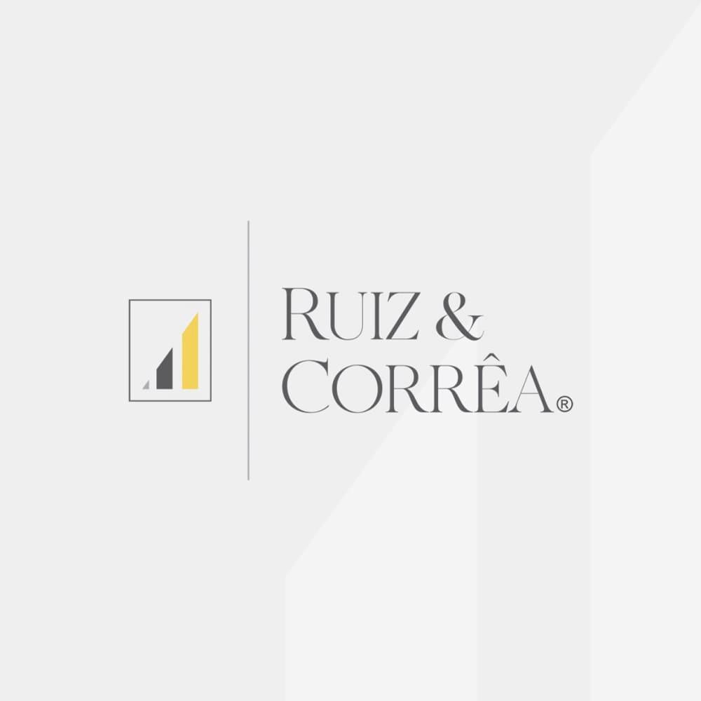 Ruiz & Corrêa